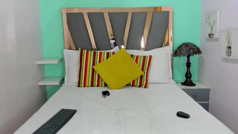 Snapshot of dante_bieber chatting on December 22, 2025, 8:06 pm dante online show from December 22, 2025, 8:06 pm