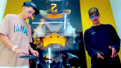 dante_brown1 online show from October 12, 2025, 9:36 pm