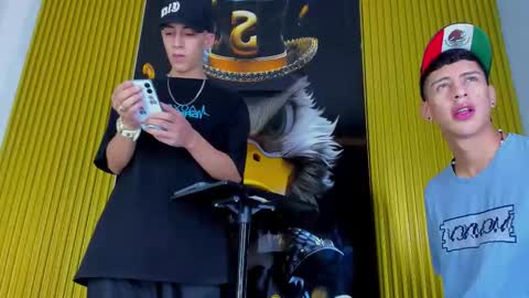 dante_brown1 online show from October 30, 2025, 9:15 pm