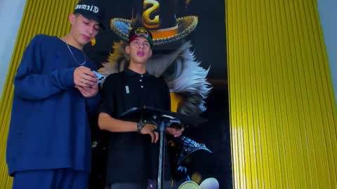 dante_brown1 online show from November 5, 2025, 11:16 pm