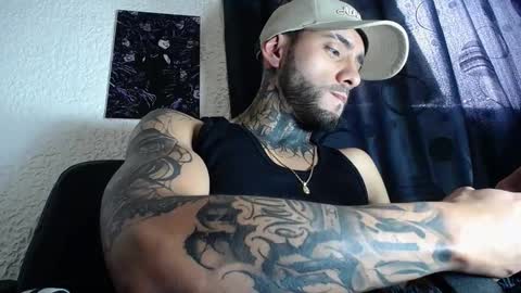 dante_d_angelo_ online show from October 16, 2025, 8:43 pm