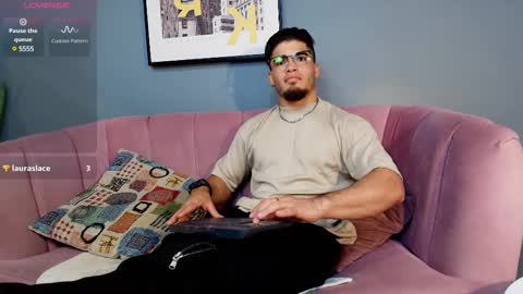 Snapshot of dante_fox_ chatting on February 22, 2025, 1:22 am Dante Fox online show from February 22, 2025, 1:22 am