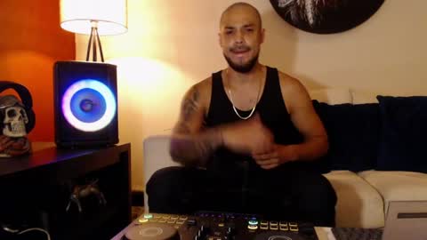 Dante Hell online show from April 12, 2026, 1:32 am