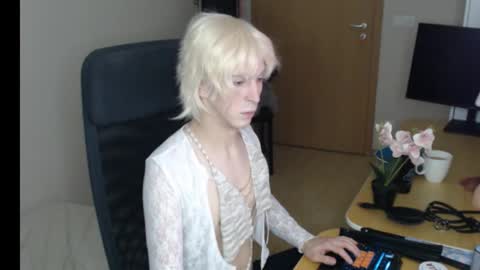 Dante online show from February 9, 2026, 6:23 pm