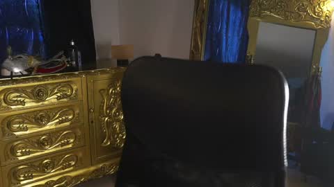 Snapshot of dantecoppolaa chatting on January 23, 2025, 3:43 pm Dante coppola online show from January 23, 2025, 3:43 pm