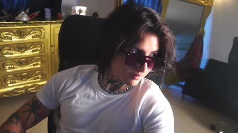 Snapshot of dantecoppolaa chatting on February 2, 2025, 3:39 pm Dante coppola online show from February 2, 2025, 3:39 pm