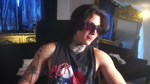 Snapshot of dantecoppolaa chatting on February 8, 2025, 3:42 pm Dante coppola online show from February 8, 2025, 3:42 pm