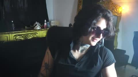 Snapshot of dantecoppolaa chatting on February 11, 2025, 9:46 pm Dante coppola online show from February 11, 2025, 9:46 pm