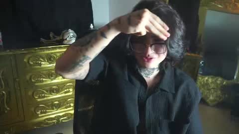 Snapshot of dantecoppolaa chatting on February 13, 2025, 2:12 am Dante coppola online show from February 13, 2025, 2:12 am