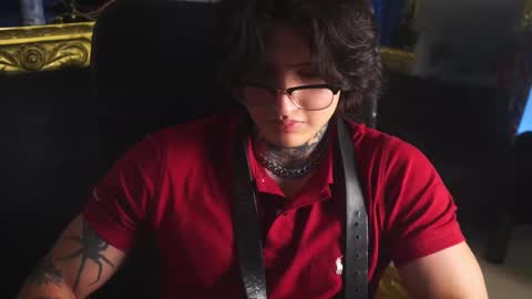 Snapshot of dantecoppolaa chatting on February 17, 2025, 5:10 pm Dante coppola online show from February 17, 2025, 5:10 pm