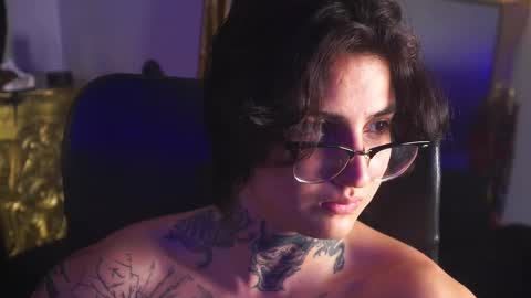 Snapshot of dantecoppolaa chatting on February 18, 2025, 3:10 am Dante coppola online show from February 18, 2025, 3:10 am