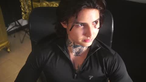 Snapshot of dantecoppolaa chatting on February 27, 2025, 12:21 am Dante coppola online show from February 27, 2025, 12:21 am