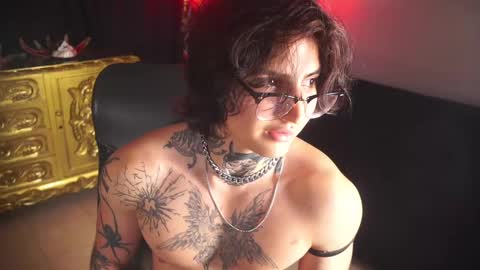 Snapshot of dantecoppolaa chatting on March 3, 2025, 1:42 am Dante coppola online show from March 3, 2025, 1:42 am