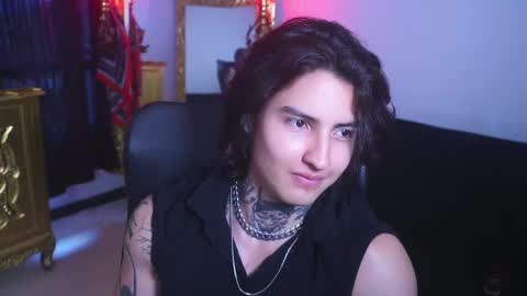 Snapshot of dantecoppolaa chatting on March 4, 2025, 2:21 pm Dante coppola online show from March 4, 2025, 2:21 pm