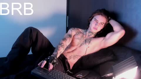 Snapshot of dantecoppolaa chatting on March 12, 2025, 10:39 pm Dante coppola online show from March 12, 2025, 10:39 pm