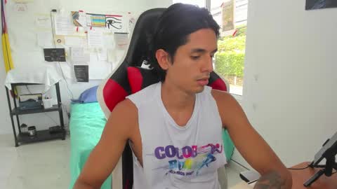 X Dante7373574 online show from September 18, 2025, 6:21 pm