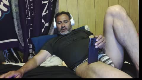 dantehot82 online show from March 6, 2026, 2:41 am