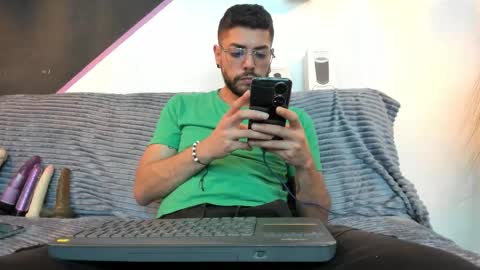 Snapshot of dantewinter_ chatting on February 24, 2026, 4:32 am Dante Winter online show from February 24, 2026, 4:32 am