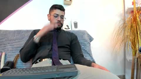 Snapshot of dantewinter_ chatting on February 27, 2026, 4:12 am Dante Winter online show from February 27, 2026, 4:12 am