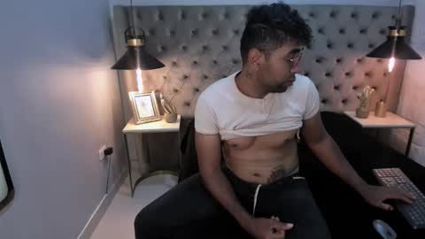 dantteray online show from November 25, 2025, 11:21 am