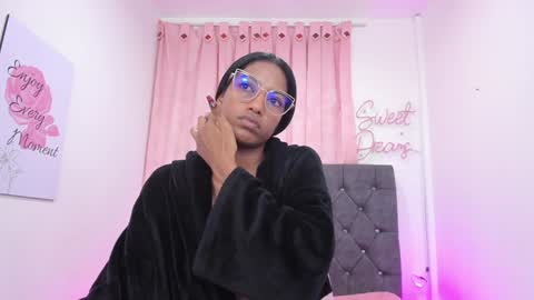 Snapshot of dany_brownie chatting on December 22, 2024, 9:22 am hi im DanyBest Squirter here on cb online show from December 22, 2024, 9:22 am