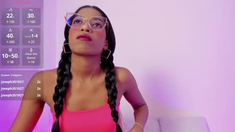 Snapshot of dany_brownie chatting on January 19, 2025, 5:48 am hi im DanyBest Squirter here on cb online show from January 19, 2025, 5:48 am