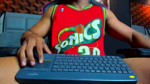 Snapshot of dany_dryy chatting on February 12, 2025, 8:40 pm Dany online show from February 12, 2025, 8:40 pm