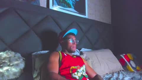 Snapshot of dany_dryy chatting on November 27, 2025, 11:40 pm Dany online show from November 27, 2025, 11:40 pm