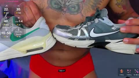 danyfitguy_ online show from November 30, 2025, 2:54 pm