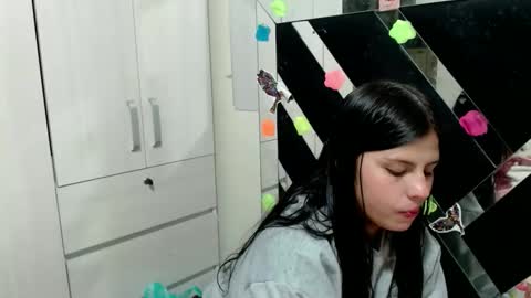 daphne877046 online show from January 7, 2026, 2:03 am