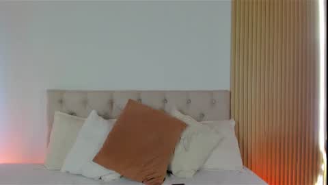 Antonella Mora online show from July 2, 2026, 1:06 pm
