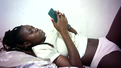 daphne online show from February 28, 2026, 12:22 am