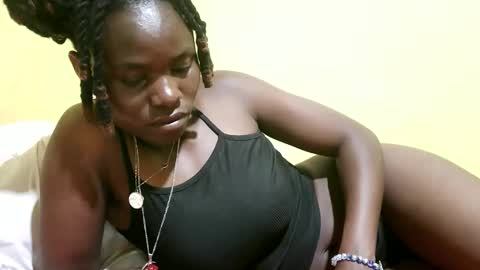 daphne online show from April 13, 2026, 8:47 pm