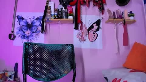 daphneandrade online show from January 26, 2025, 1:15 pm