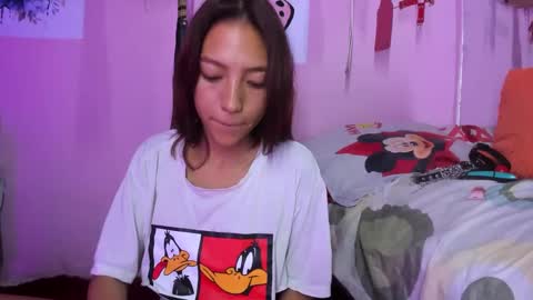 daphneandrade online show from February 17, 2025, 12:59 pm