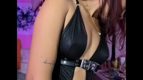 daphneandrade online show from March 1, 2025, 12:56 pm