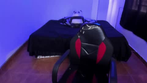 DAPHNE online show from December 14, 2024, 4:42 pm