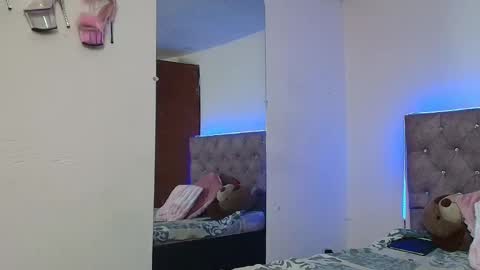 DAPHNE online show from February 8, 2025, 5:50 pm