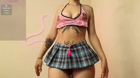 DAPHNE online show from October 25, 2025, 2:13 pm