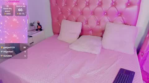 Snapshot of daphnesky__ chatting on September 9, 2025, 9:14 pm daphnesky__ online show from September 9, 2025, 9:14 pm