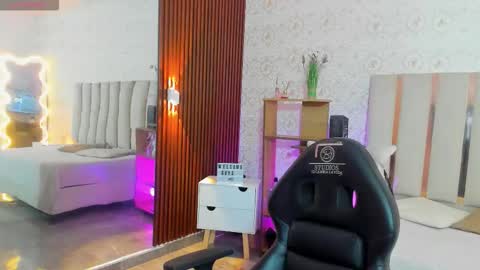 Snapshot of daphnne_tay chatting on September 17, 2025, 3:08 am dhapnne online show from September 17, 2025, 3:08 am