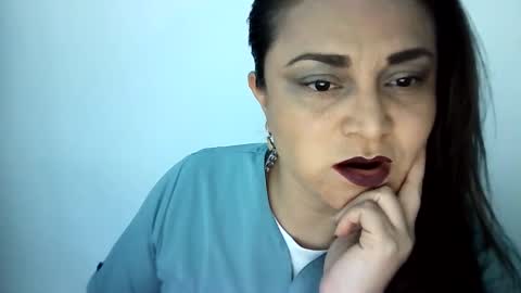 dapnne online show from October 9, 2025, 7:01 pm