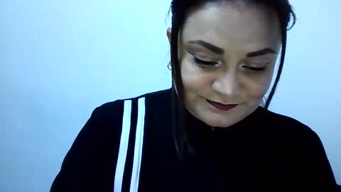 dapnne online show from October 15, 2025, 7:58 pm