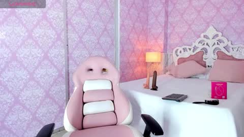    online show from November 9, 2025, 12:42 am