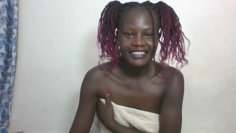 Snapshot of darberry21 chatting on February 17, 2025, 12:48 pm ESTHER online show from February 17, 2025, 12:48 pm