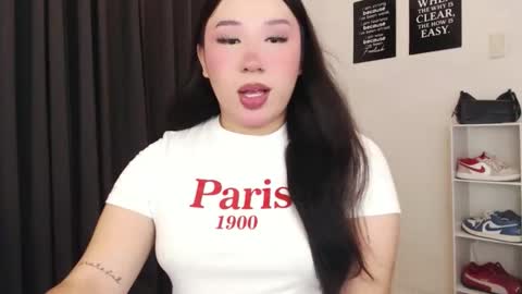 Snapshot of darcy_world chatting on October 17, 2025, 5:48 pm DARCY online show from October 17, 2025, 5:48 pm