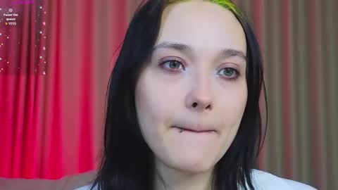 Darcy online show from April 23, 2026, 1:40 am