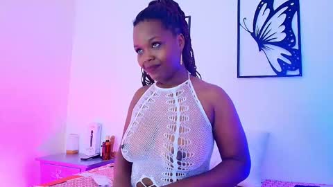 Darelyn online show from November 19, 2025, 7:47 pm