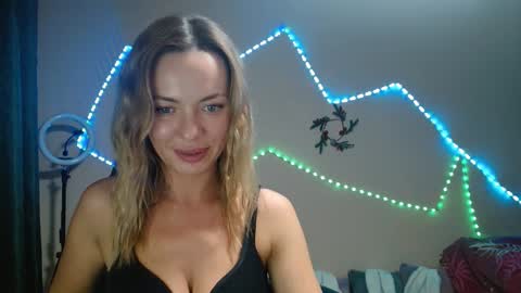 Snapshot of daria_spring chatting on December 25, 2024, 11:10 pm Daria online show from December 25, 2024, 11:10 pm