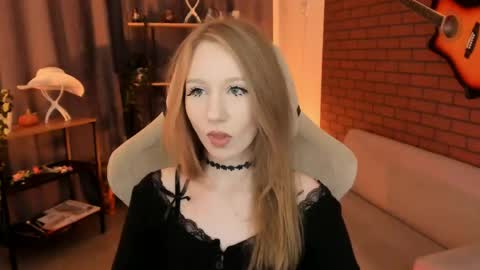 Daria Tate online show from May 21, 2026, 12:01 pm